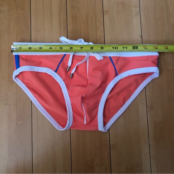 (28-30) NEW MEN SWIMBRIEF - Picture 9 of 9